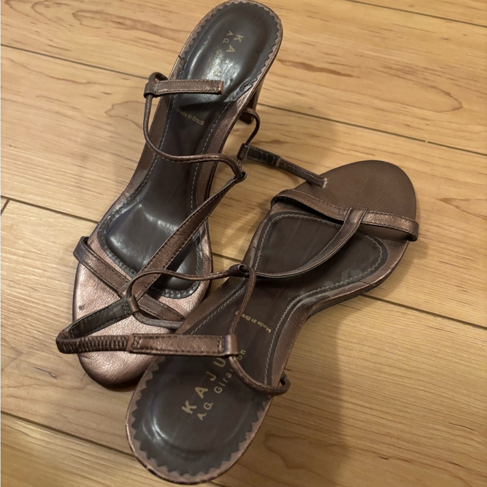 Brown Leather Sandals with Rustic Charm